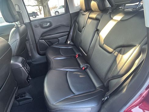 Used 2021 Jeep Compass Limited w/ Sun and Sound Group image 9