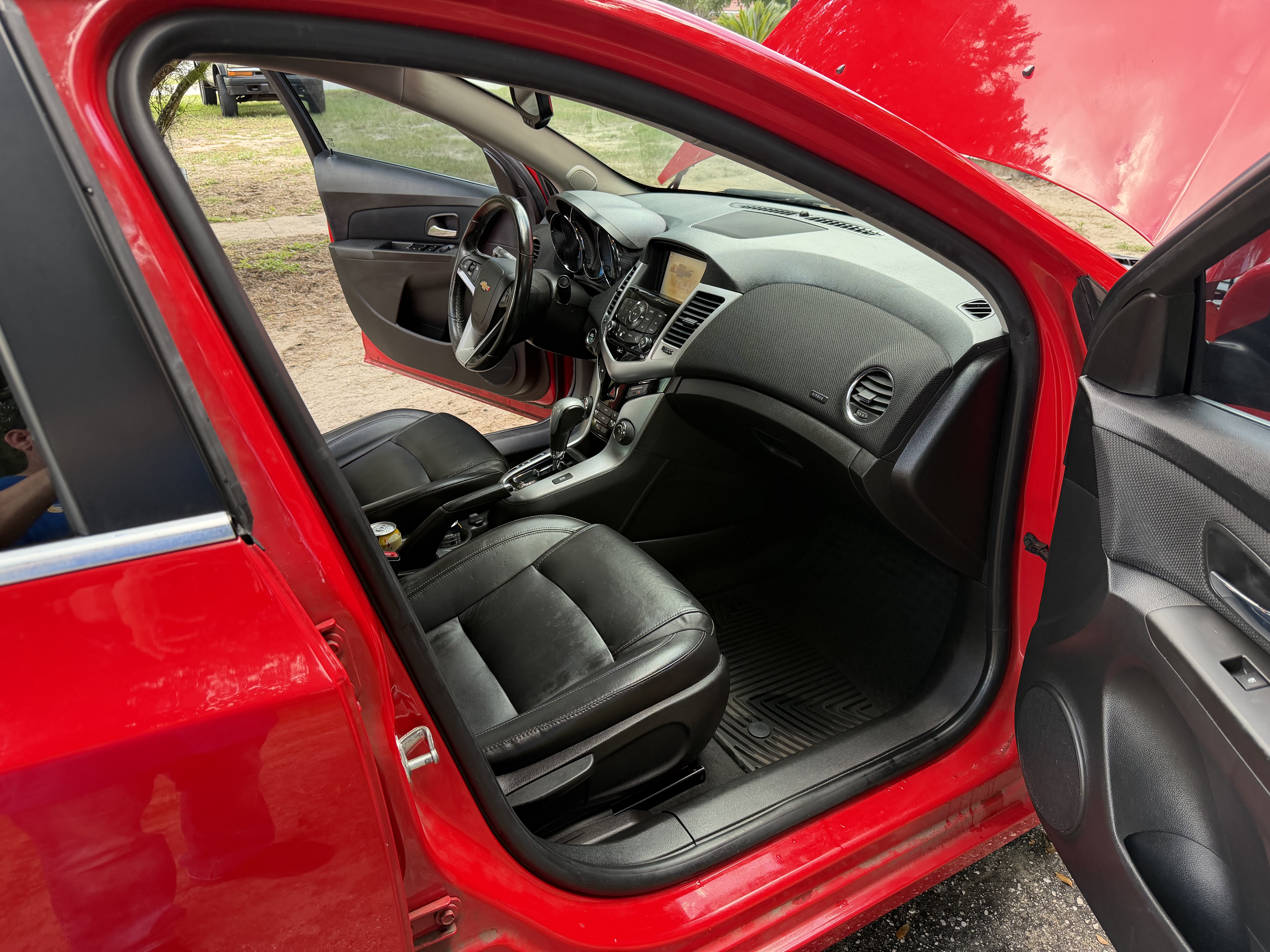 Used 2015 Chevrolet Cruze LTZ FWD image 17