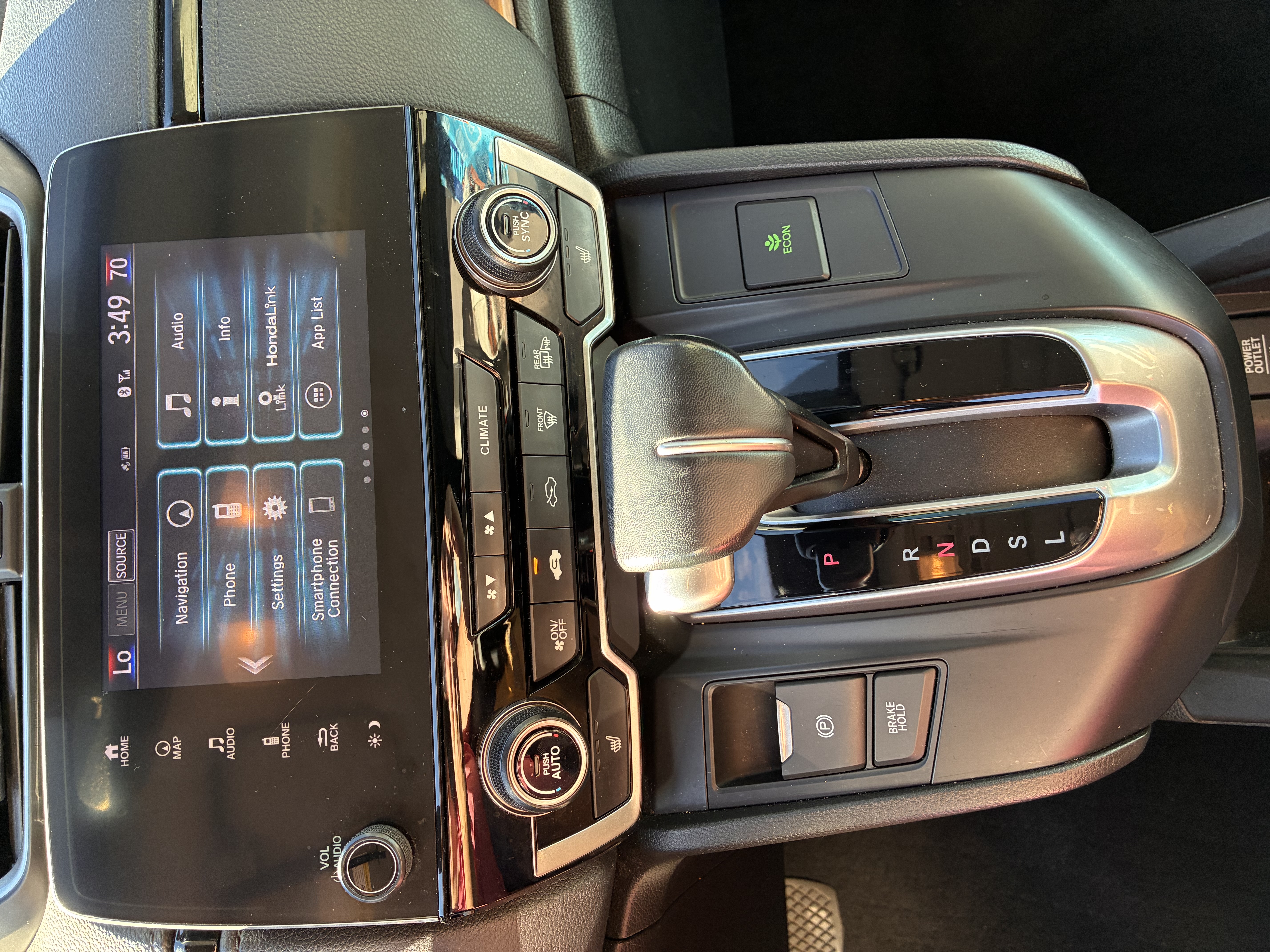Used 2018 Honda CR-V Touring image 10