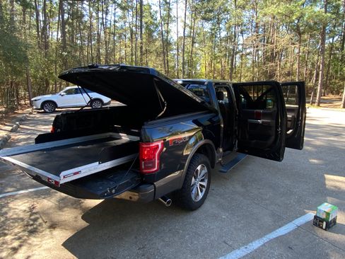 Used 2017 Ford F150 King Ranch w/ Equipment Group 601A Luxury image 8