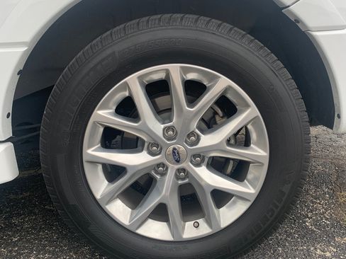 Used 2017 Ford Expedition EL Limited RWD image 8