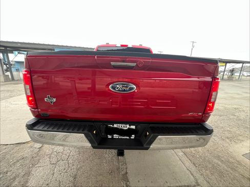 Used 2022 Ford F150 XLT w/ Equipment Group 302A High image 18