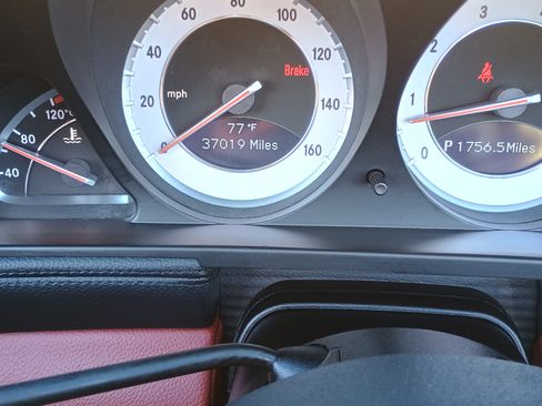 Used 2009 Mercedes-Benz SL 550 image 15