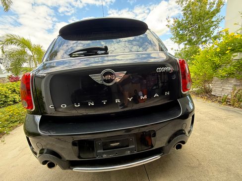 Used 2014 MINI Cooper Countryman S FWD image 4