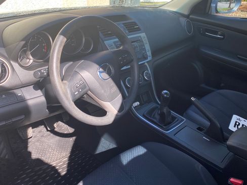 Used 2011 MAZDA MAZDA6 i Sport image 9