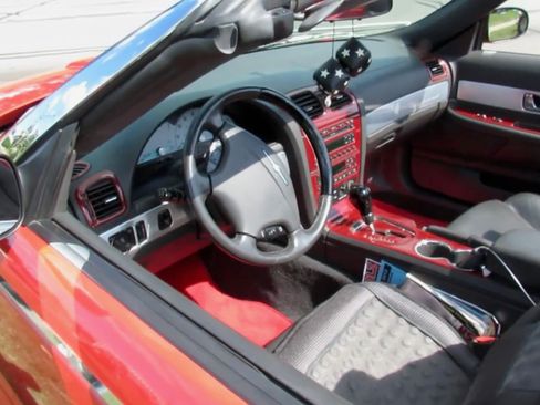 Used 2002 Ford Thunderbird RWD image 4