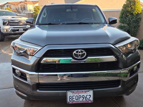 Used 2018 Toyota 4Runner Limited image 4