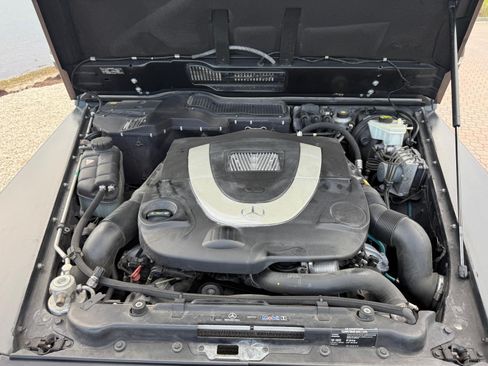 Used 2012 Mercedes-Benz G 550 image 16