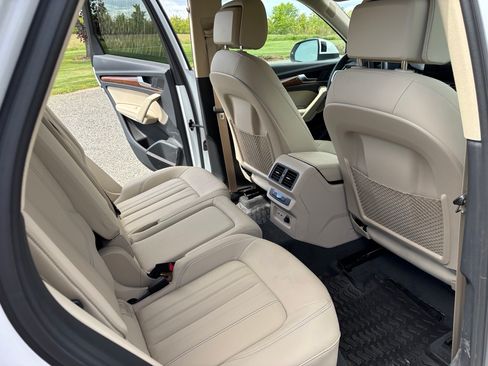 Used 2021 Audi Q5 2.0T Premium Plus AWD/4WD image 19