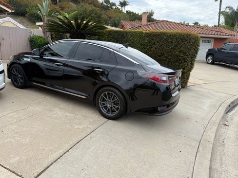 Used 2016 Kia Optima EX w/ Technology Package image 1