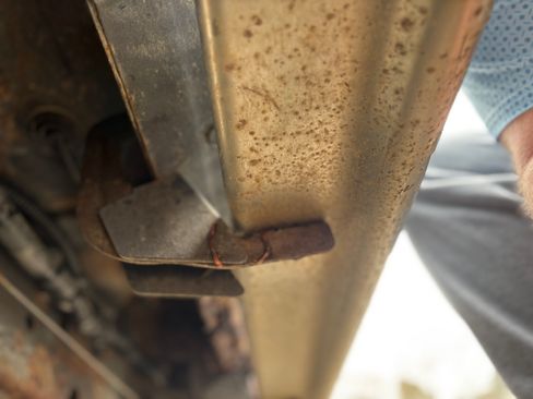 Used 2010 GMC Sierra 1500 SLT w/ SLT Convenience Package image 13