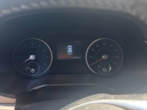 Used 2022 Kia Telluride EX w/ EX Premium Package image 16