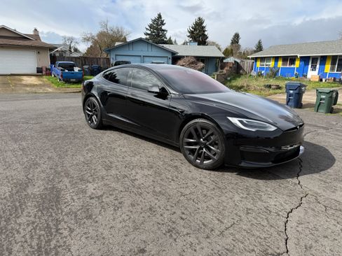 Used 2021 Tesla Model S Long Range image 4