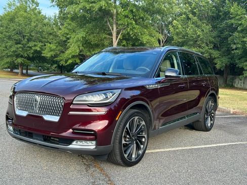 Used 2021 Lincoln Aviator Reserve w/ Equipment Group 201A AWD/4WD image 1