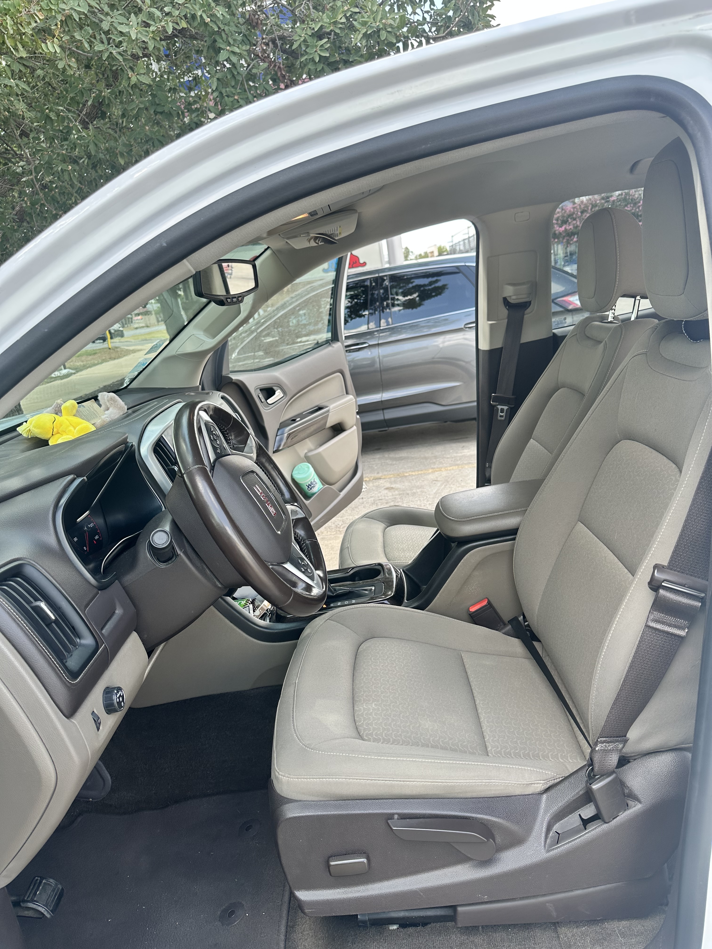 Used 2016 GMC Canyon SLE RWD image 10
