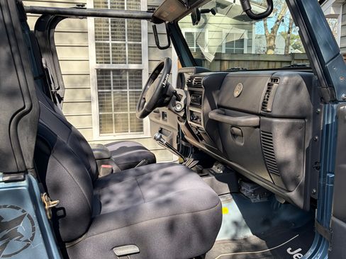 Used 1999 Jeep Wrangler Sport image 14