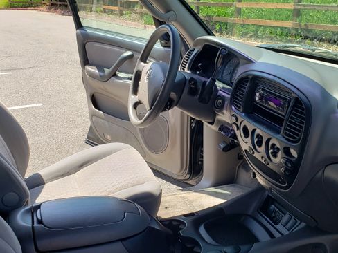 Used 2005 Toyota Tundra SR5 RWD image 17