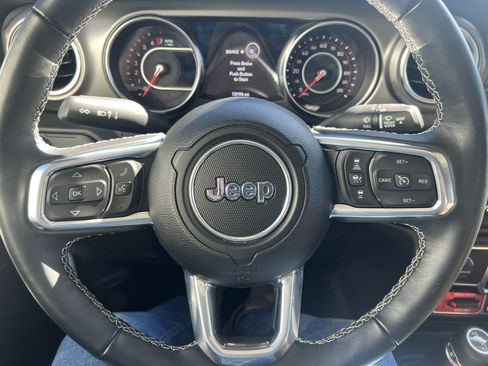 Used 2022 Jeep Gladiator Rubicon w/ LED Lighting Group image 22