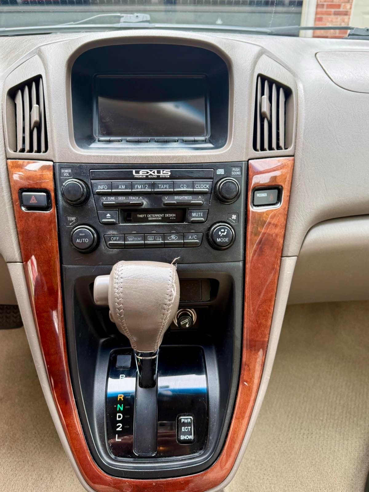Used 1999 Lexus RX 300 4WD image 16