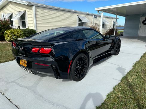 Used 2017 Chevrolet Corvette Grand Sport image 5