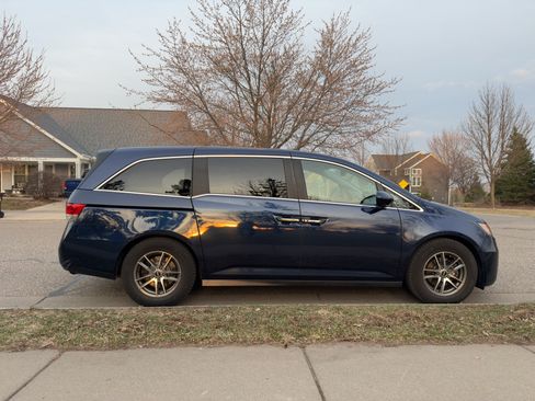 Used 2014 Honda Odyssey EX-L image 6