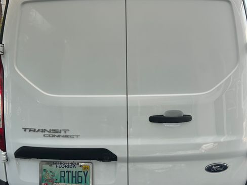 Used 2020 Ford Transit Connect XLT w/ CNG/LPG Engine Prep Package image 13