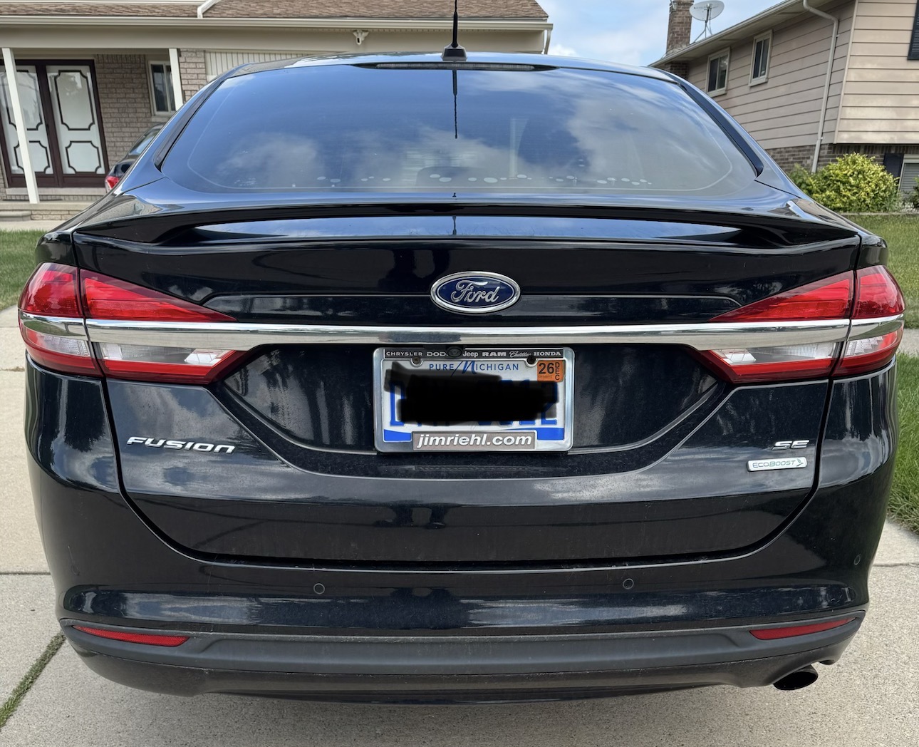 Used 2017 Ford Fusion SE w/ Equipment Group 201A FWD image 5