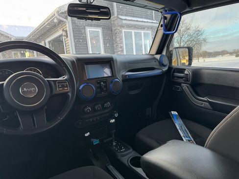 Used 2016 Jeep Wrangler Unlimited Sport w/ Quick Order Package 24S image 6