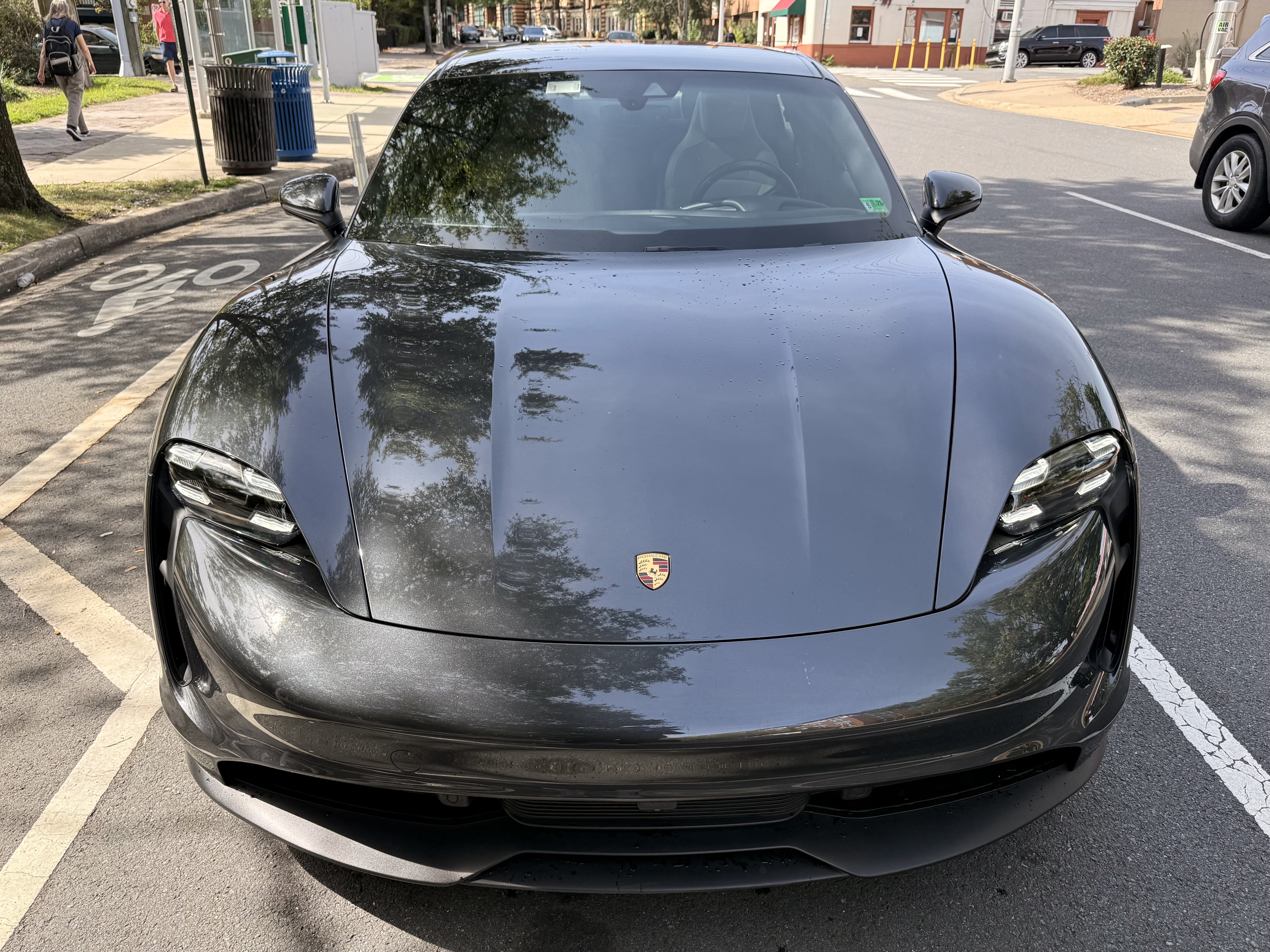 Used 2022 Porsche Taycan 4S AWD/4WD image 9