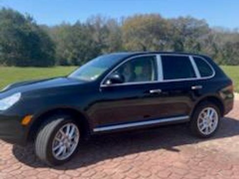 Used 2006 Porsche Cayenne S Titanium Edition image 4