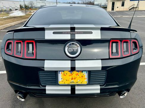 Used 2014 Ford Mustang GT image 4