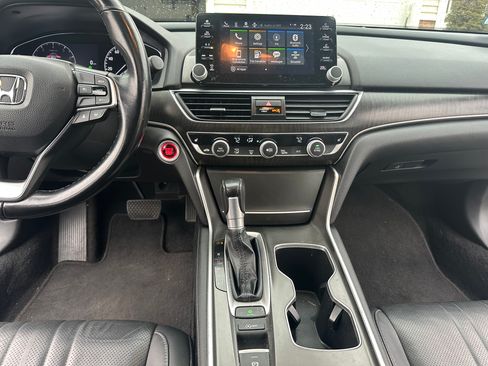 Used 2021 Honda Accord EX-L image 10