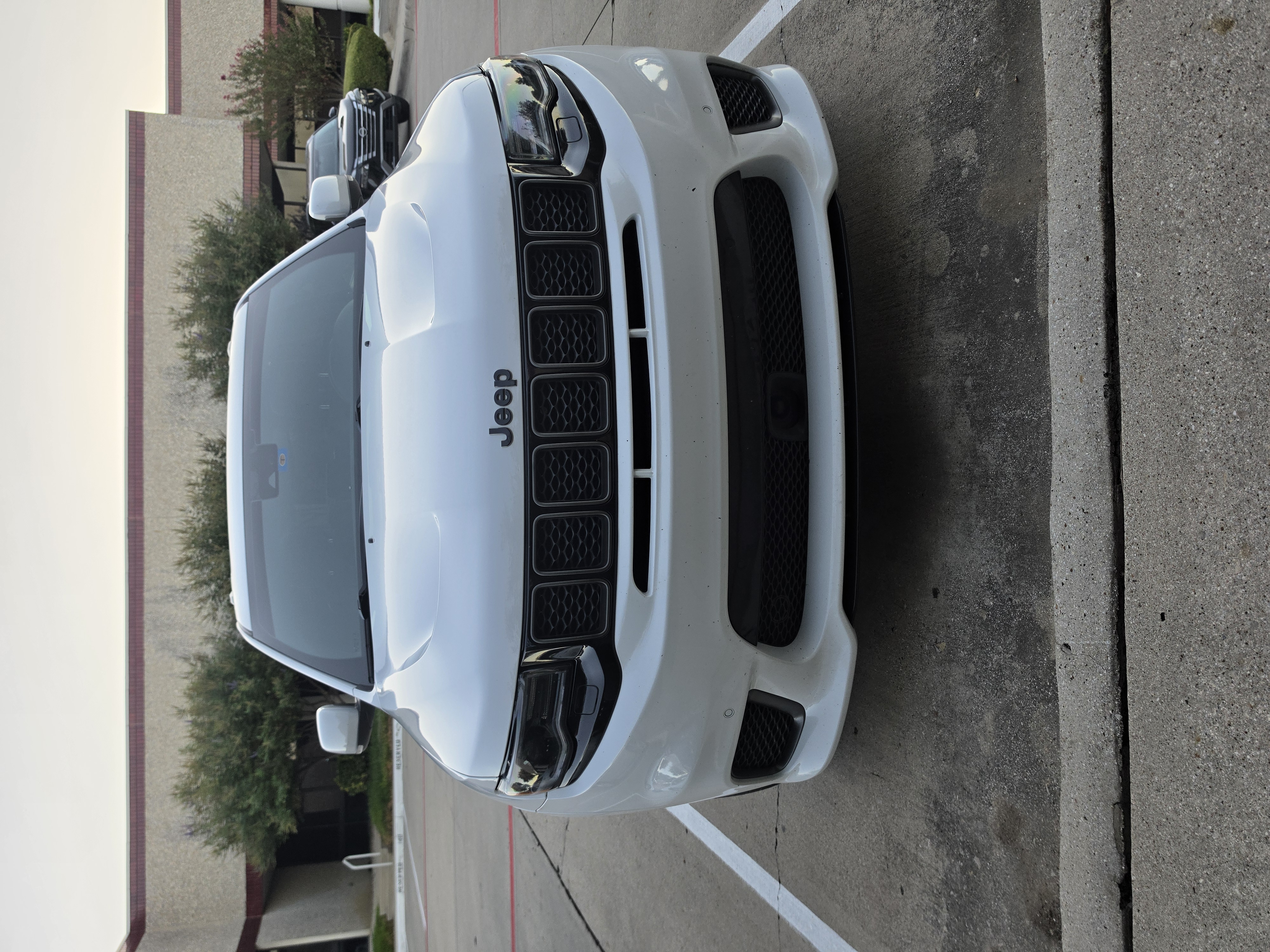 Used 2018 Jeep Grand Cherokee Trackhawk AWD/4WD image 8