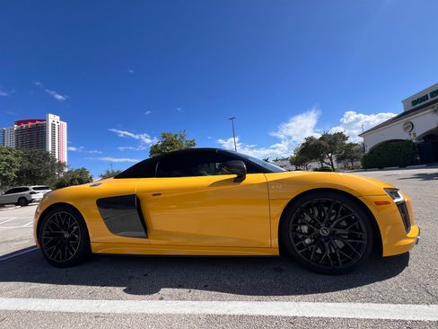 Used 2018 Audi R8 V10 plus image 4