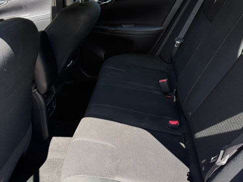 Used 2018 Nissan Sentra S FWD image 11
