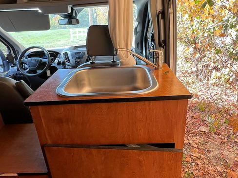 Used 2018 Ford Transit 150 130 Medium Roof image 14