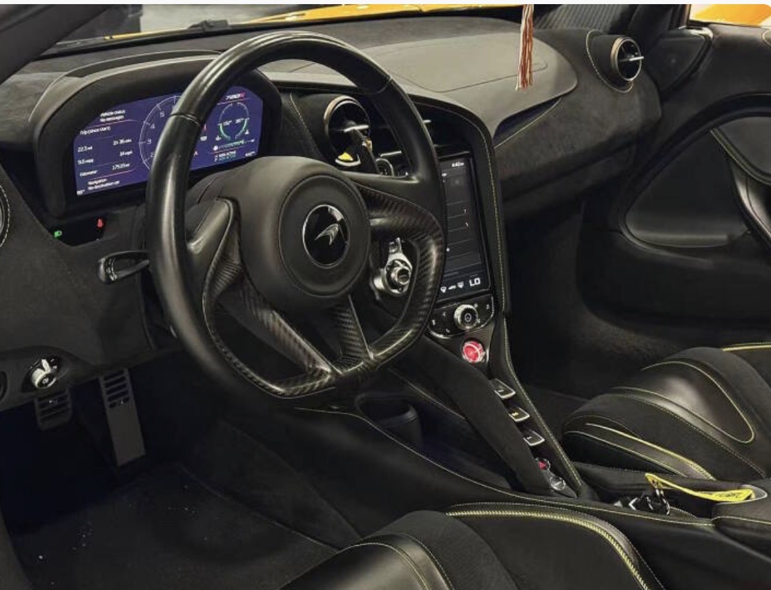 Used 2021 McLaren 720S Spider RWD image 11