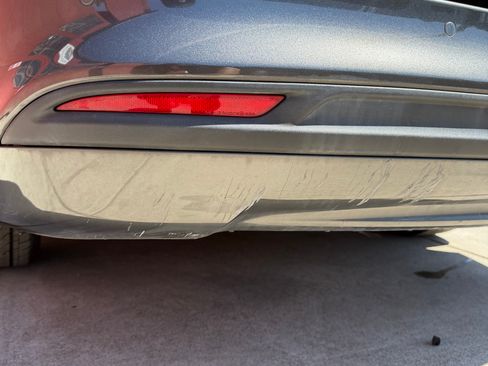 Used 2017 Ford Fusion SE w/ Fusion SE Technology Package FWD image 9