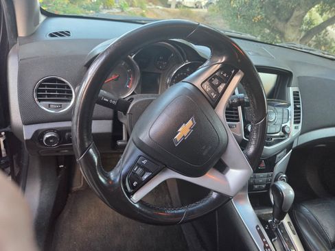 Used 2014 Chevrolet Cruze LTZ image 6