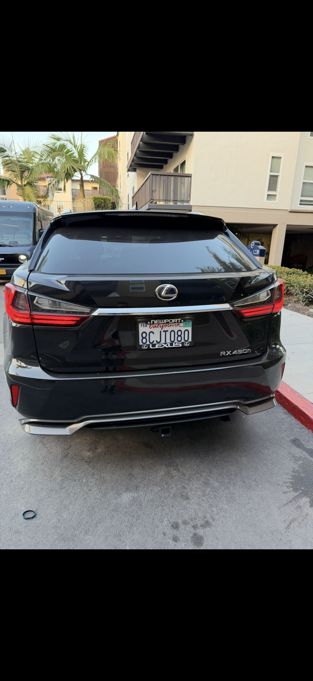 Used 2018 Lexus RX 450h AWD w/ Premium Package image 24
