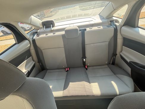 Used 2013 Ford Focus SE image 14