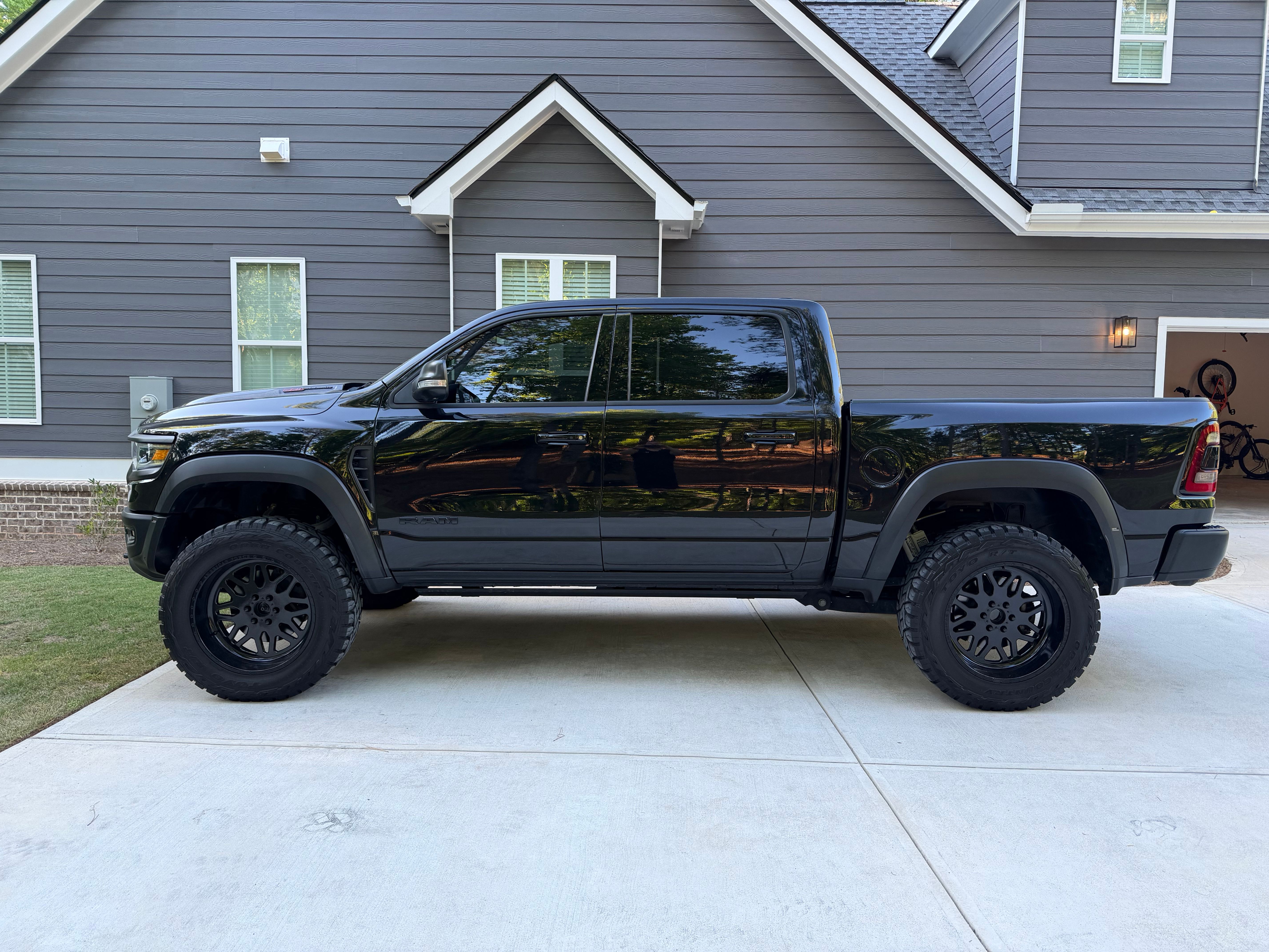 Used 2022 RAM 1500 TRX w/ TRX Level 2 Equipment Group AWD/4WD image 4