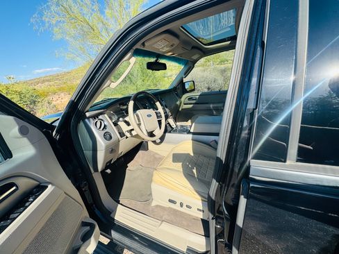 Used 2011 Ford Expedition Limited w/ 301A Rapid Spec Order Code image 16