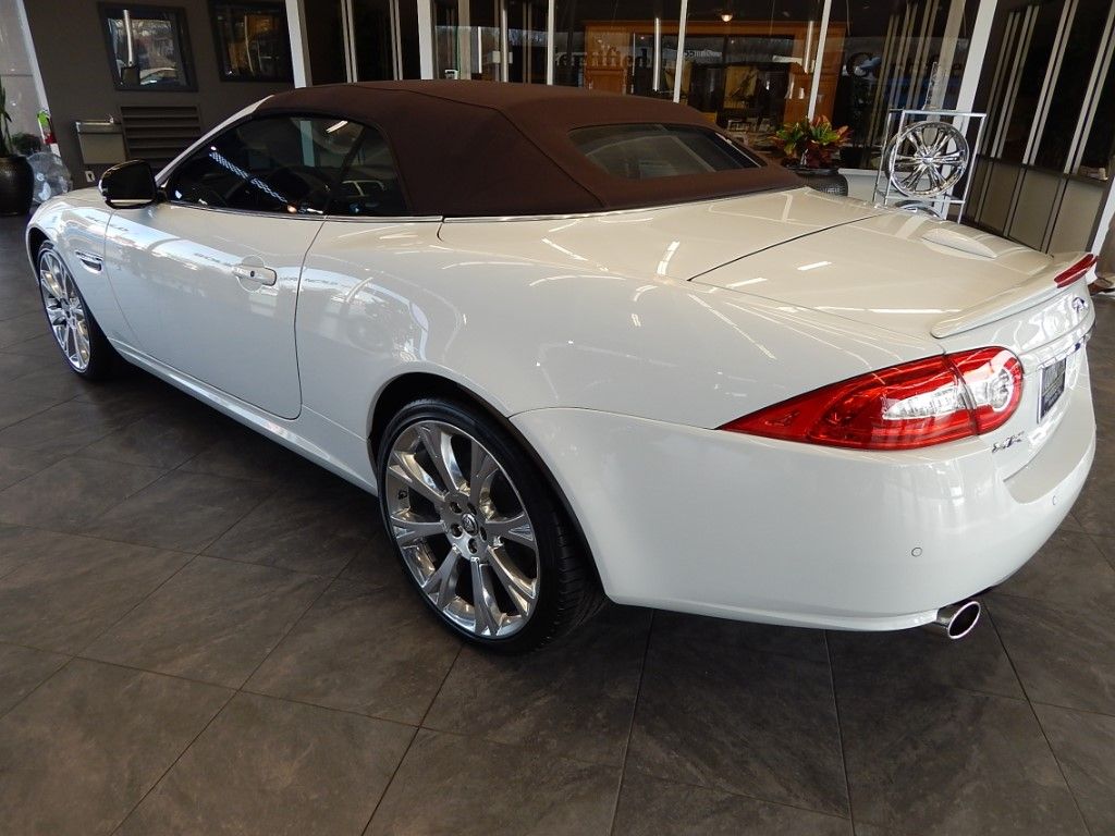 Used 2014 Jaguar XK Convertible RWD image 6