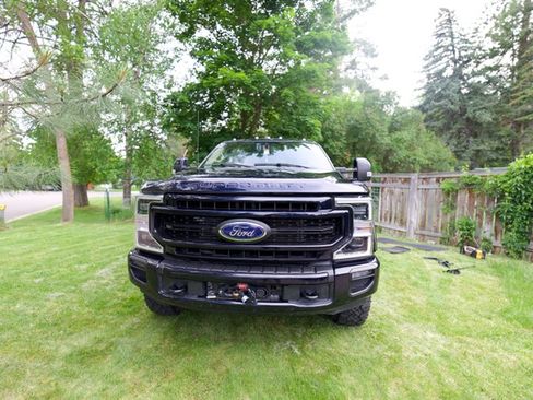 Used 2022 Ford F250 Lariat w/ Tremor Off-Road Package AWD/4WD image 5