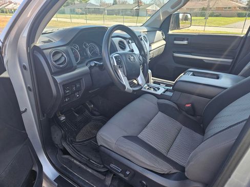 Used 2016 Toyota Tundra SR5 w/ TRD Off Road Package image 4