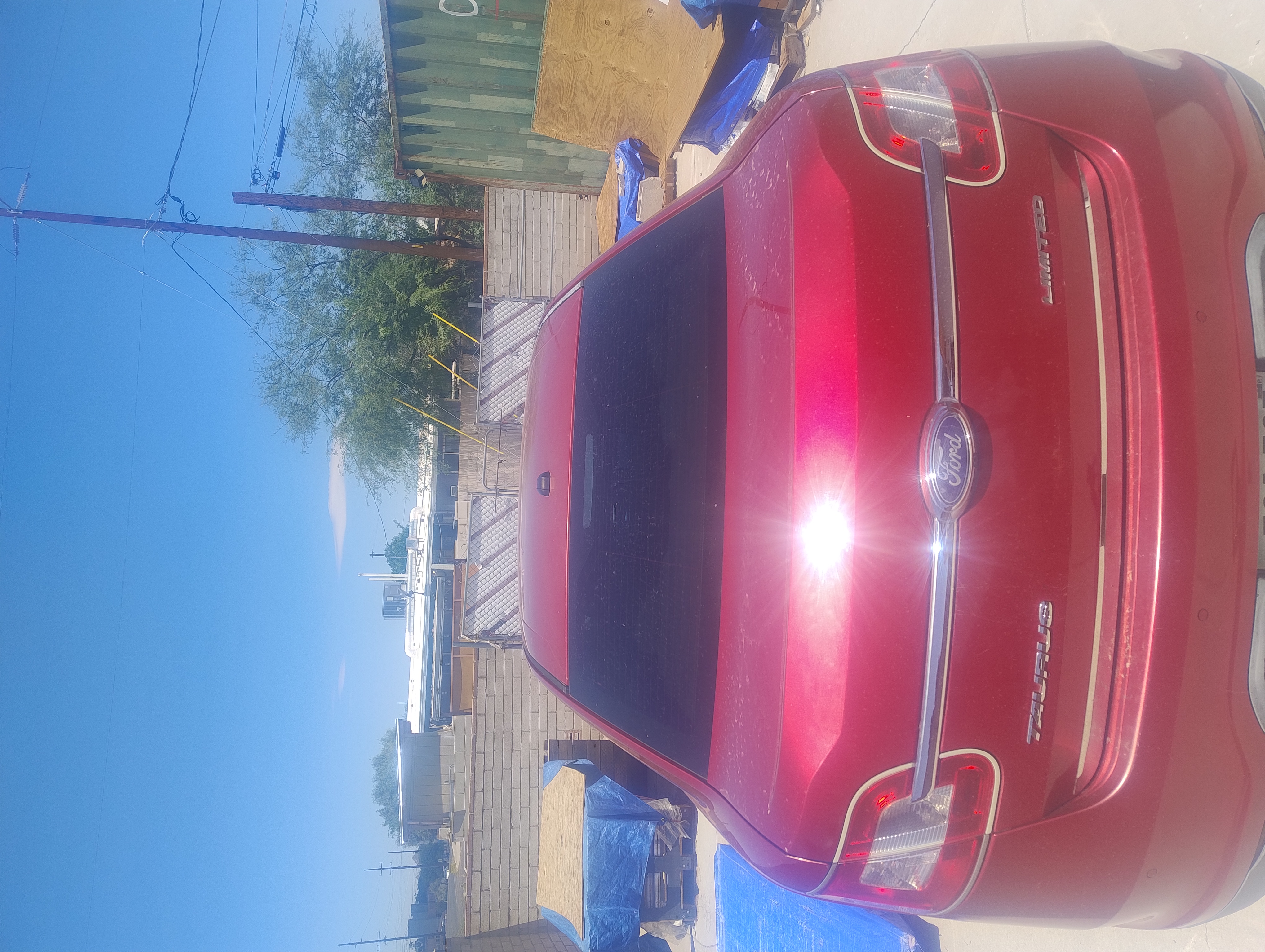 Used 2012 Ford Taurus Limited FWD image 5