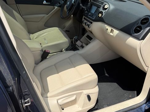 Used 2014 Volkswagen Tiguan SEL FWD image 6