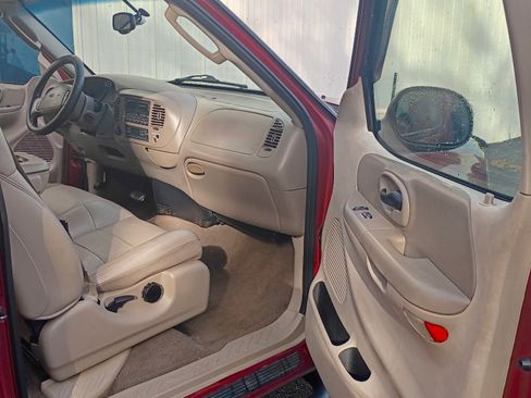 Used 2002 Ford F150 Short Bed 4D image 16