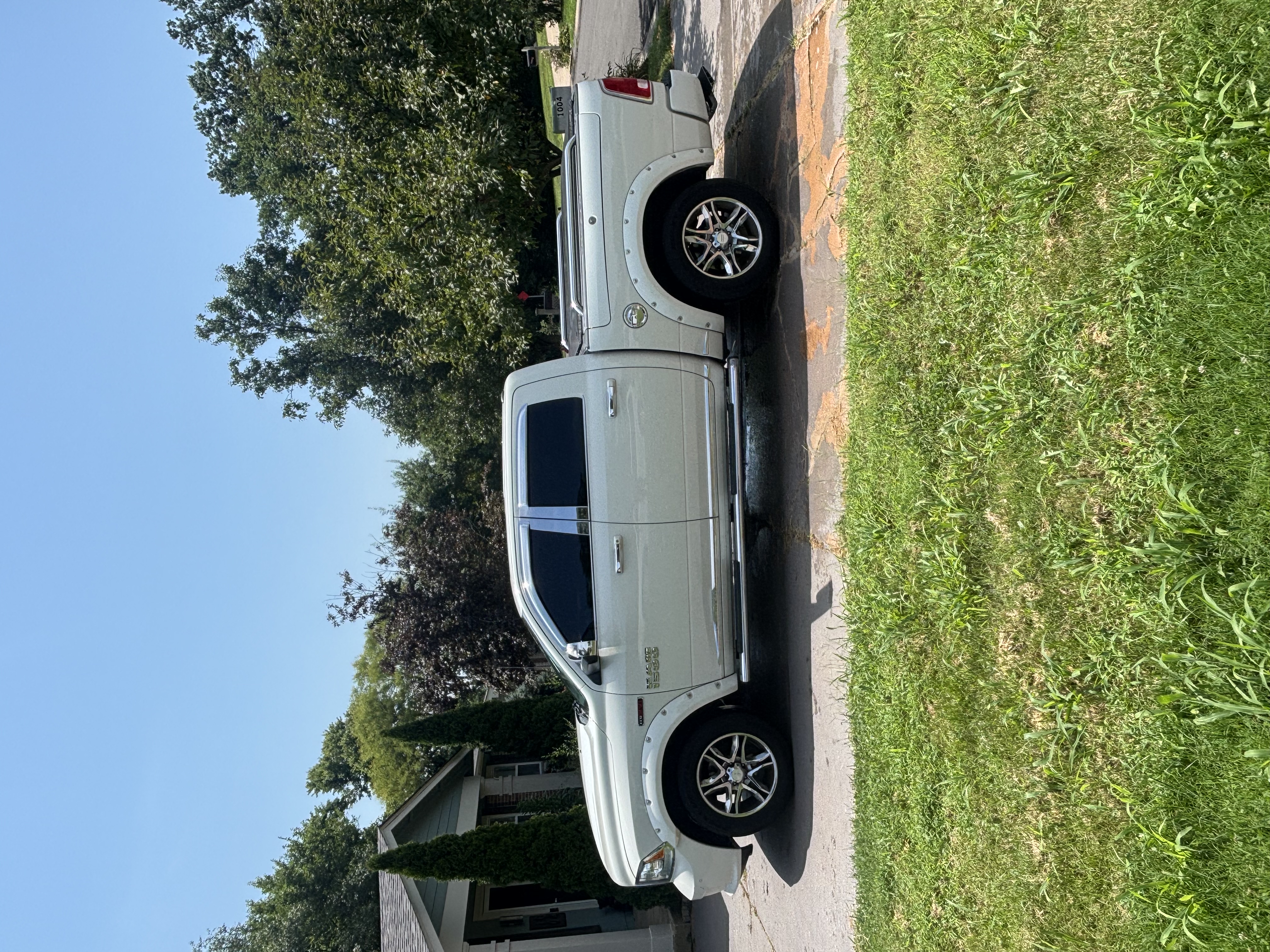 Used 2016 RAM 1500 Limited AWD/4WD image 6
